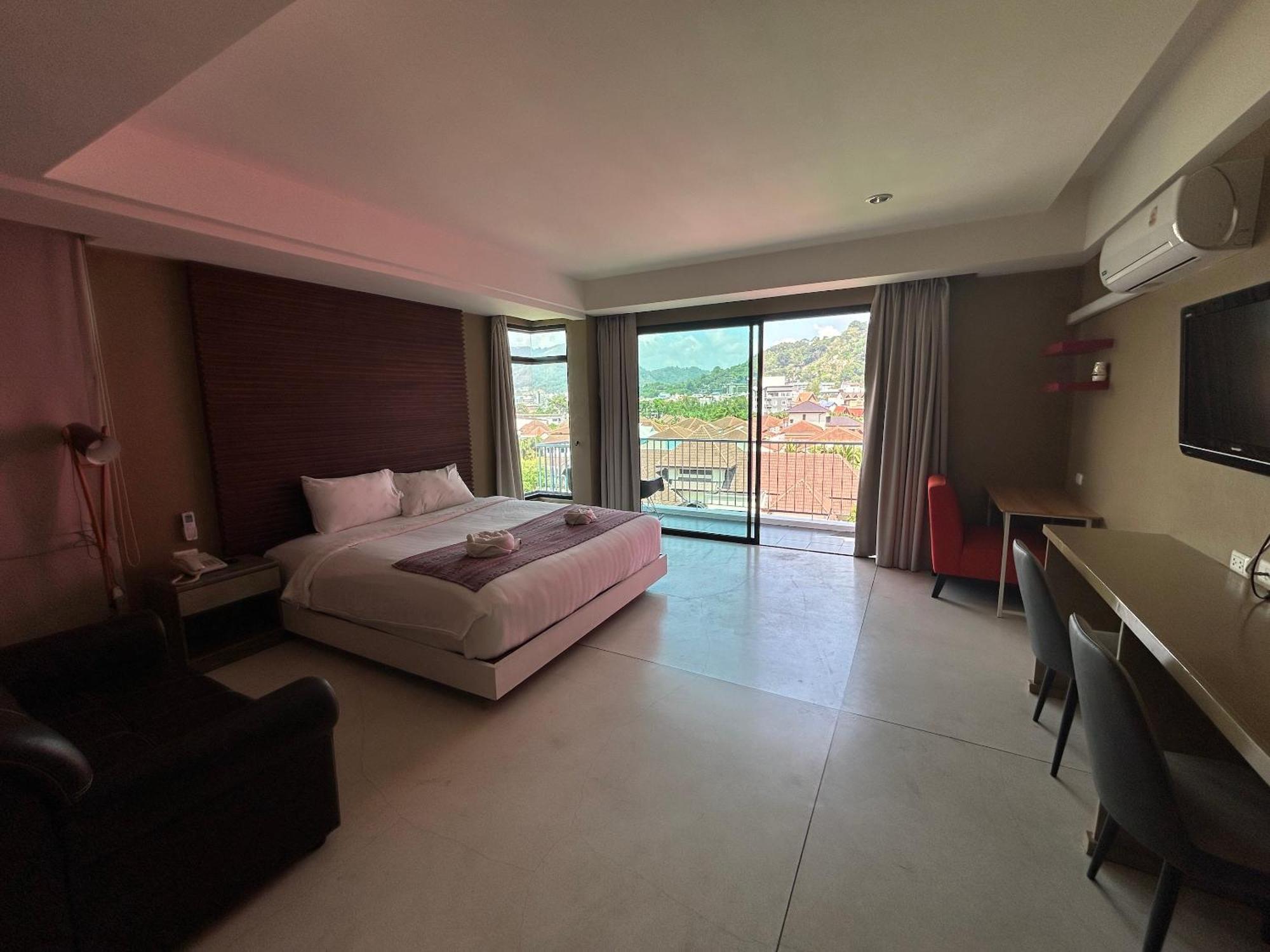 Coco Boutique Hotel Patong Номер фото